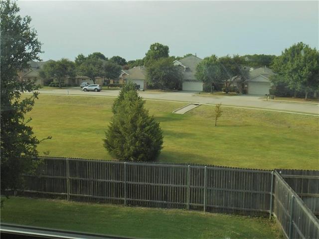 Building Photo - 1213 Shamrock Dr