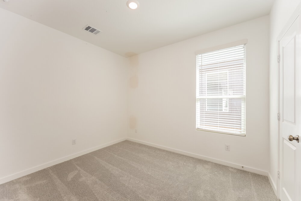 Building Photo - 534 Kayden Ct