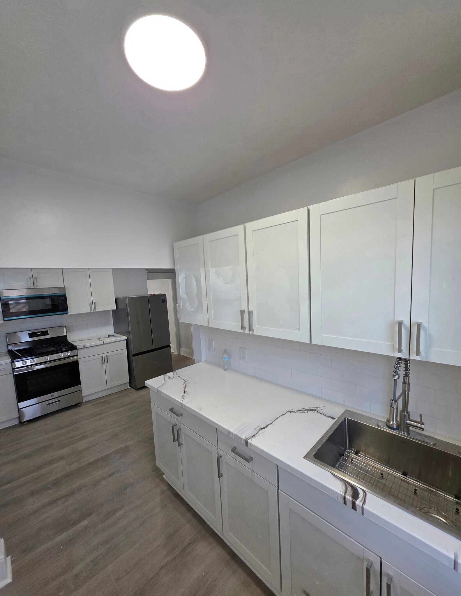 Building Photo - 267 New York Ave