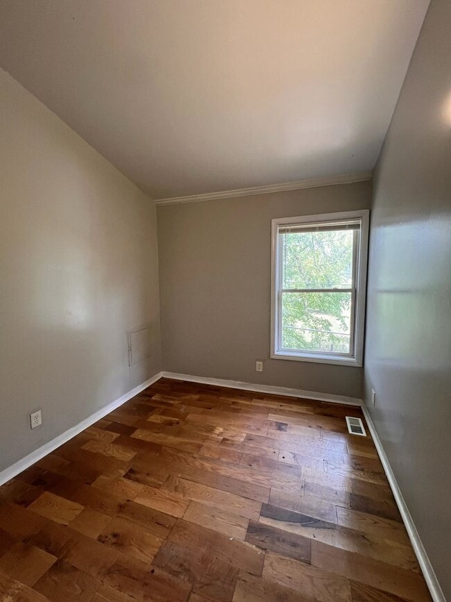 Building Photo - 2820 Divinity Ln