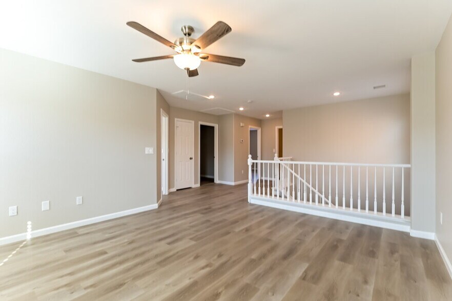 Building Photo - 11155 Varedo Ct