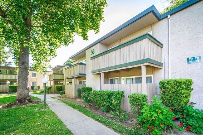 Floorplan - Redwoods at Mather Station Apartments