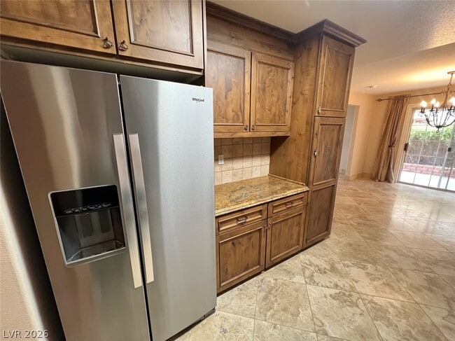 Building Photo - 415 Roman Tree Ct