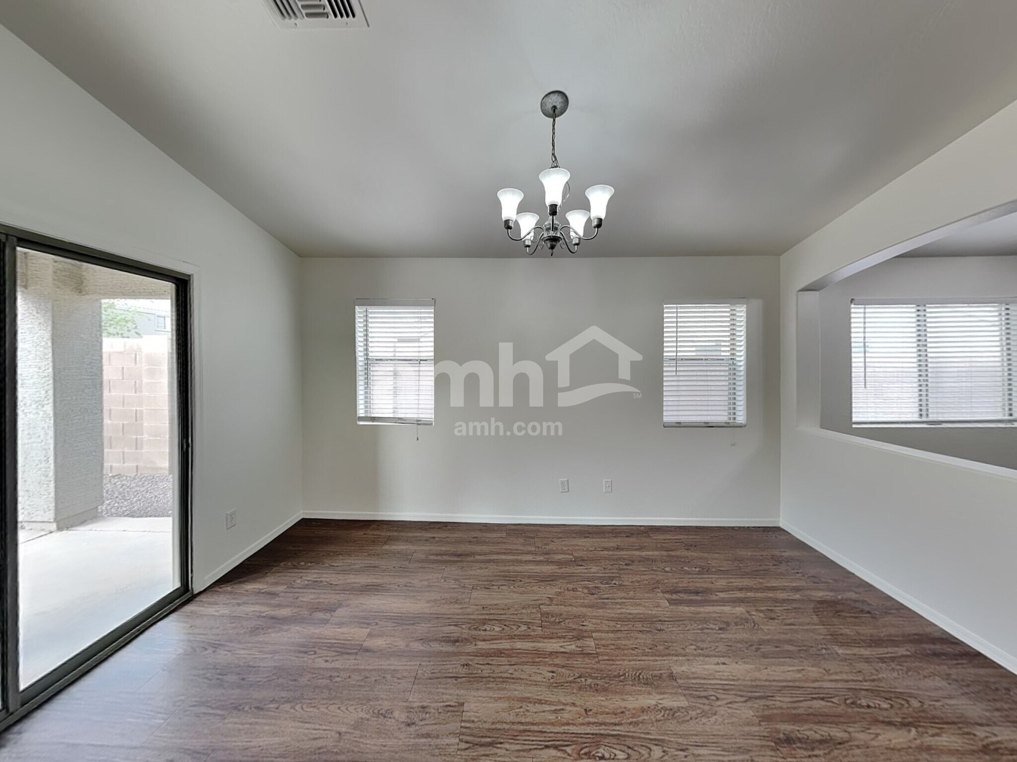 Building Photo - 10913 W Minnezona Ave