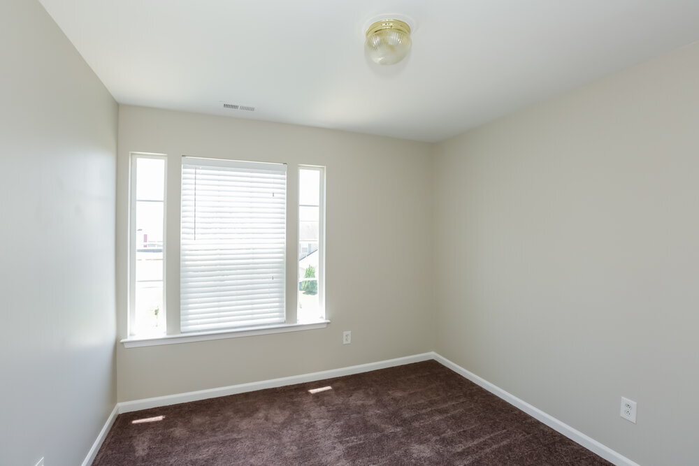 Building Photo - 1020 Duck Point Dr