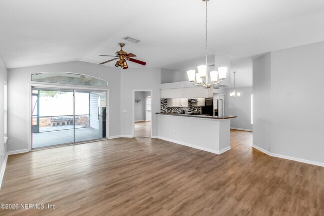 Building Photo - 1216 Brookwood Bluff Rd E