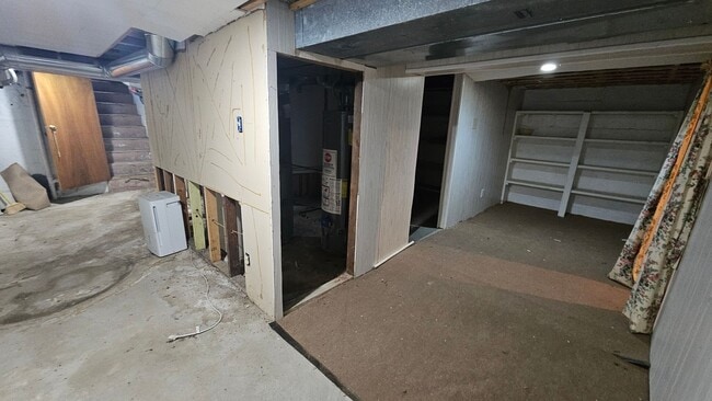 Building Photo - Spacious 3 Bed 2 Bath Home, Perfect for Families!