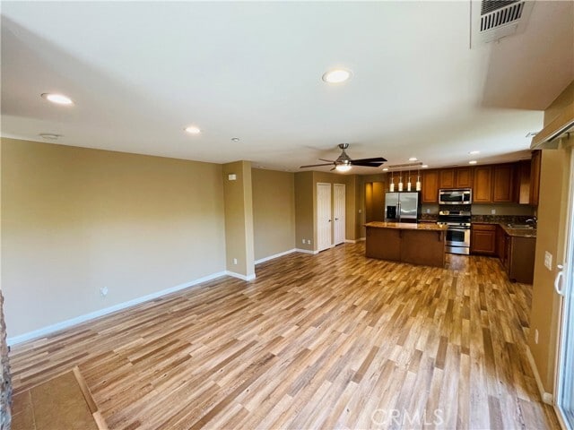 Building Photo - 1351 Isabella Way