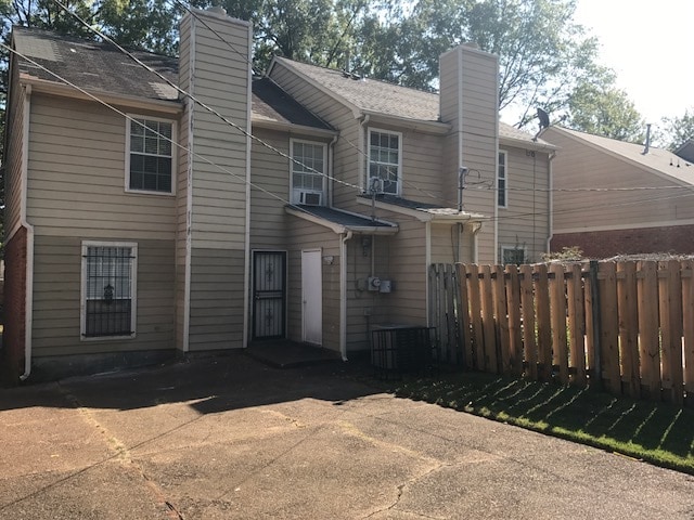 Building Photo - 3877 Glencoe Dr
