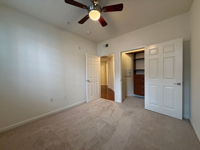 Building Photo - Modern 3 Bedroom 2 Bathroom Condo at the Monte Vista in Downtown San Jose