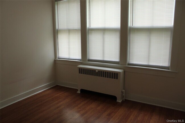 Building Photo - 50 NY-343