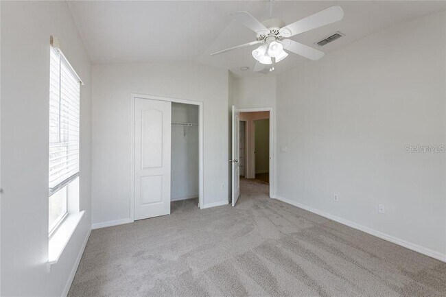 Building Photo - 6612 S Goldenrod Rd