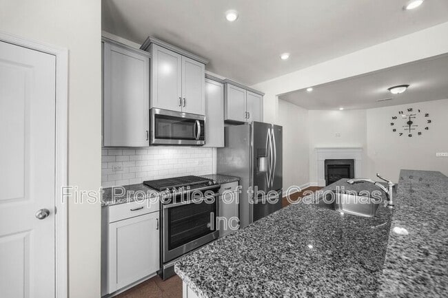 Building Photo - 1245 Pebble Grove Dr