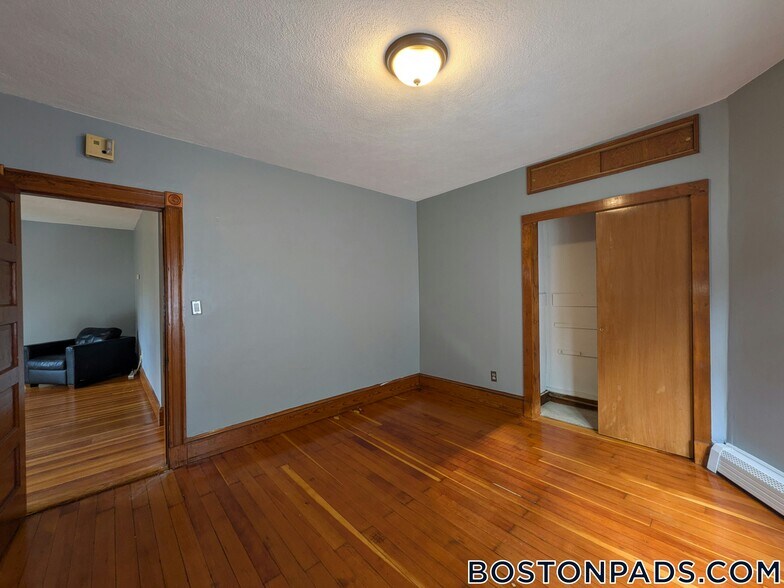 Building Photo - 80 North St