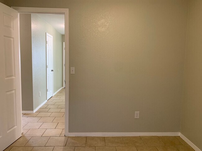 Building Photo - Welcome Home!