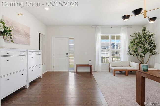 Building Photo - 241 Quartz Wy