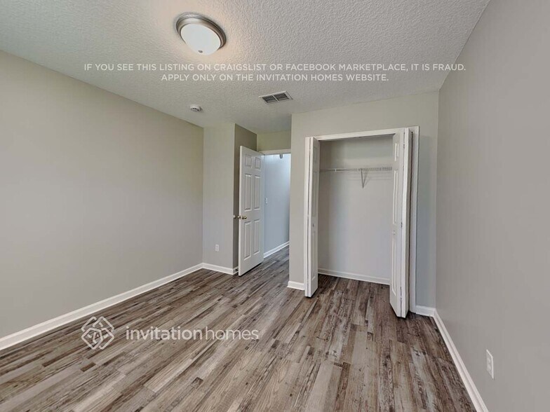 Building Photo - 557 Sparrow Branch Cir