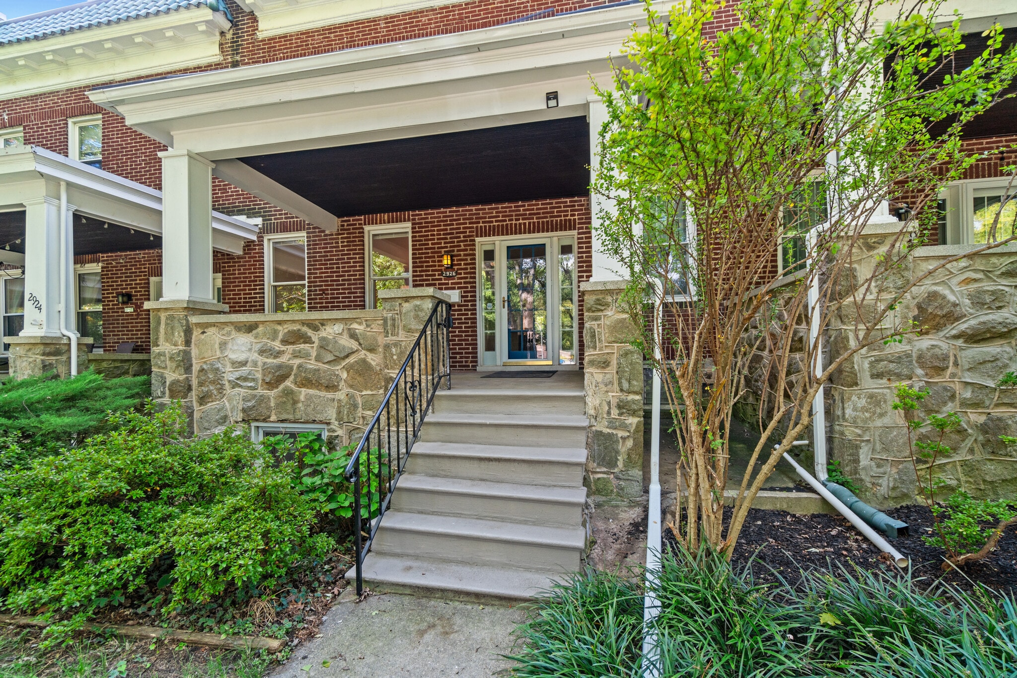 Building Photo - 2926 Wyman Pky