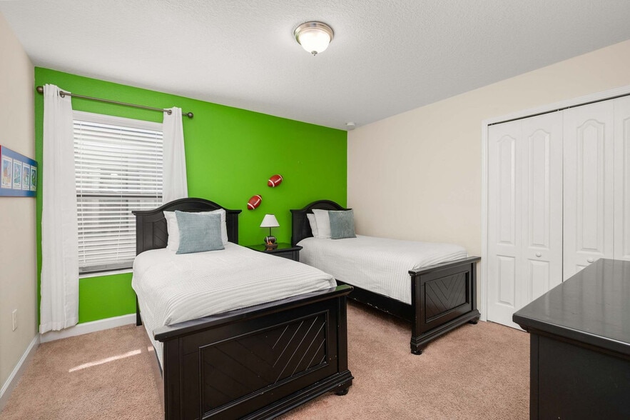 Building Photo - 1429 Wexford Way