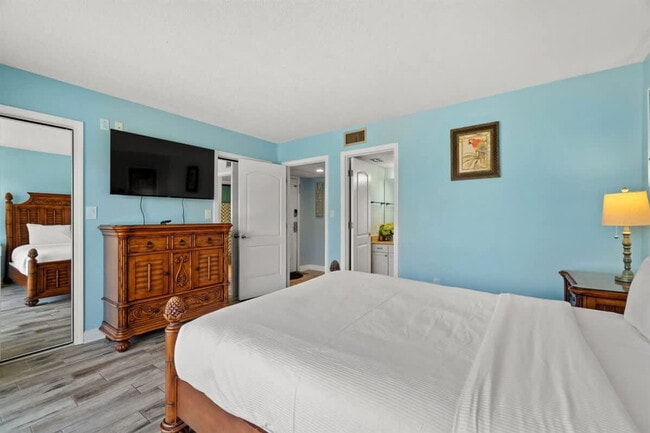 Building Photo - 520 Richard Jackson Blvd