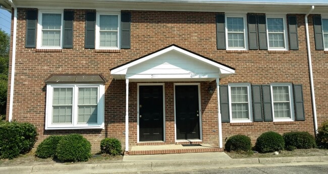 Primary Photo - 2 Bedroom Townhome available 7/15/2025 -ne...