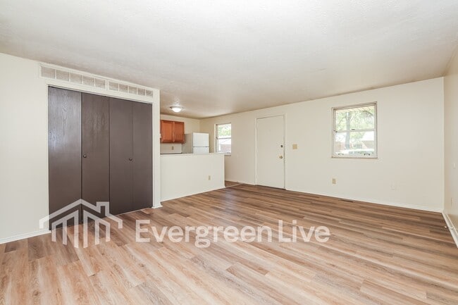 Building Photo - 8178 Mt Hood