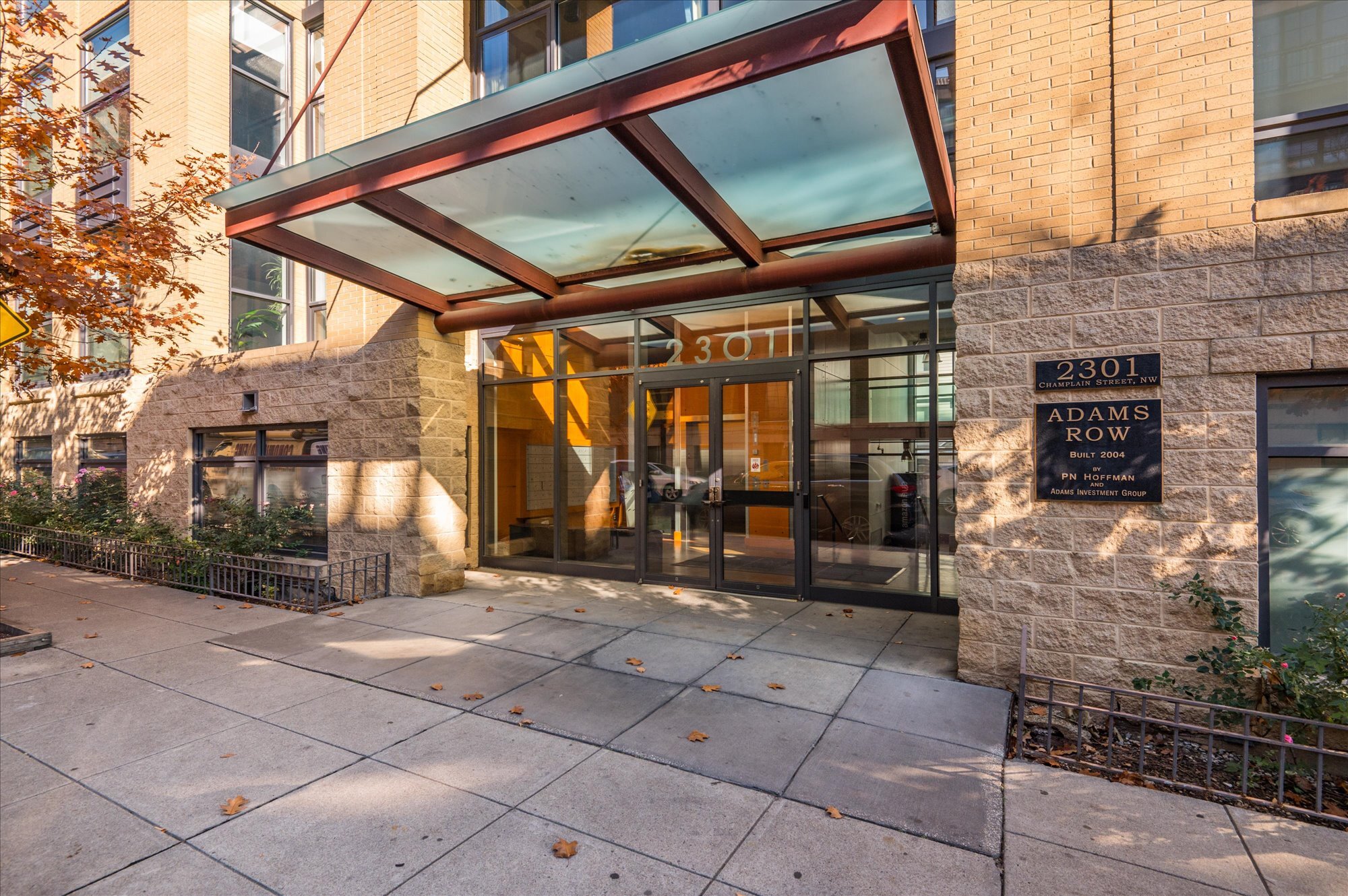 Building Photo - 2301 Champlain St NW