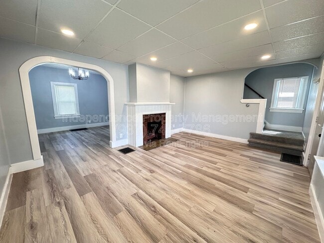 Building Photo - 1020 Walnut Hill Pl