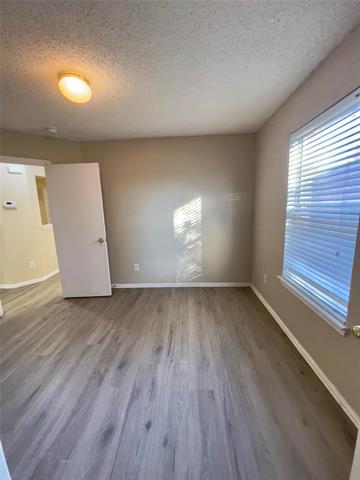 Building Photo - 1046 Palomino Dr