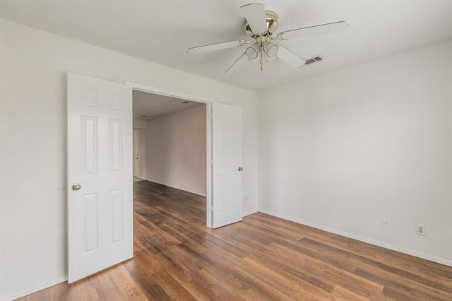 Building Photo - 920 Turtle Cove