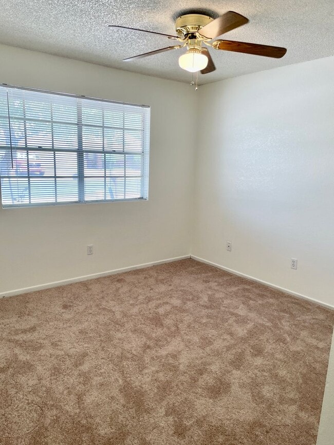 Building Photo - Gilbert & Southern 3 Bed/2 Bath Home In Mesa!