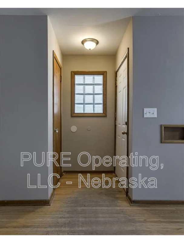 Building Photo - 7764 Maywood St