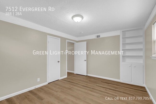 Building Photo - 7512 Evergreen Rd