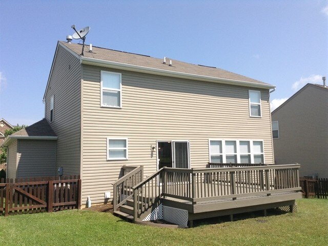 Building Photo - 7685 Falls Creek Way