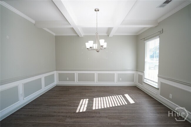 Building Photo - 23 Brookhaven Dr