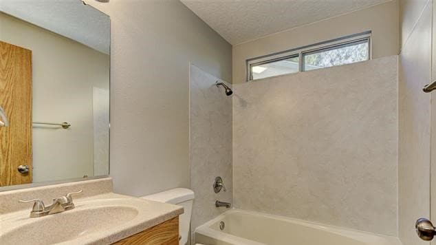 Building Photo - 5656 S Onaga Pl