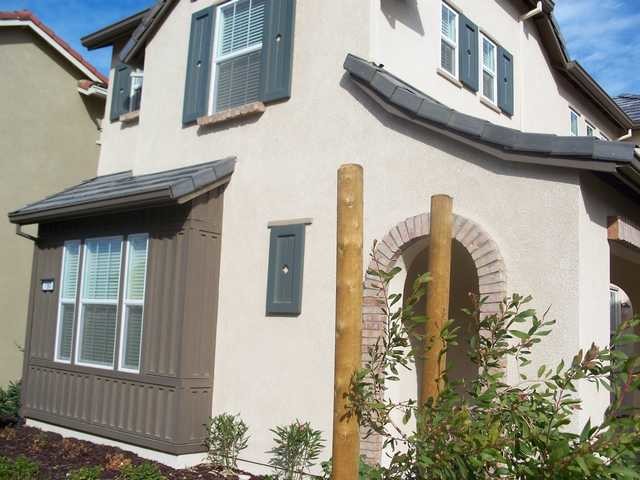 Building Photo - 190 W Santa Cruz Way