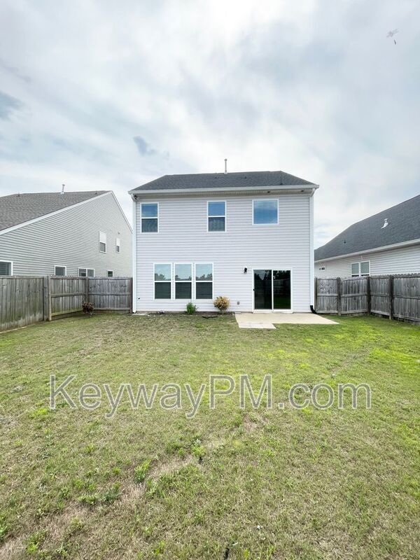 Building Photo - 4136 Thimbleberry Dr