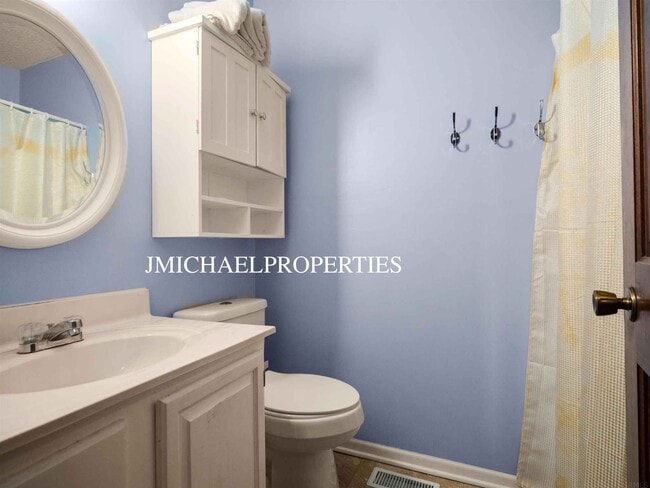 Building Photo - 9034 Dunmore Ln