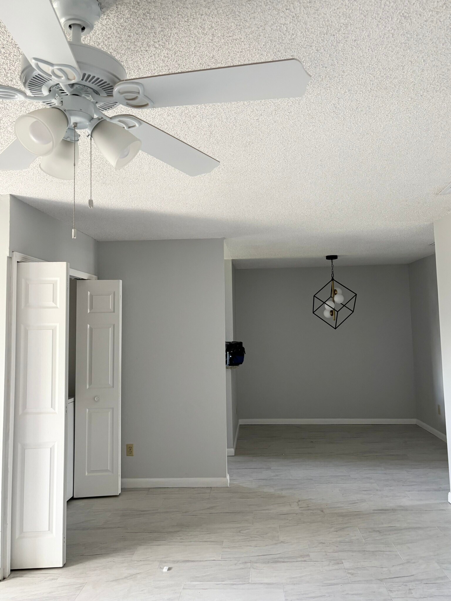 Building Photo - 115 Springwood Cir