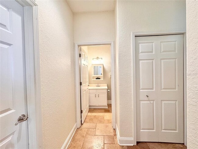 Building Photo - 27130 Firebush Dr