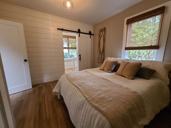 Building Photo - 1324 Johnson Ave