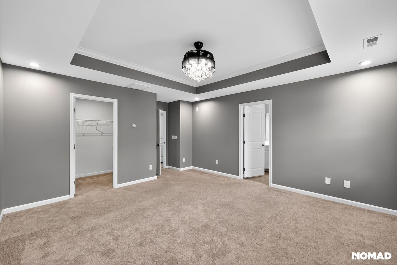 Building Photo - 305 Cross Country Way