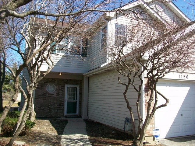 Building Photo - 1150 Regency Dr