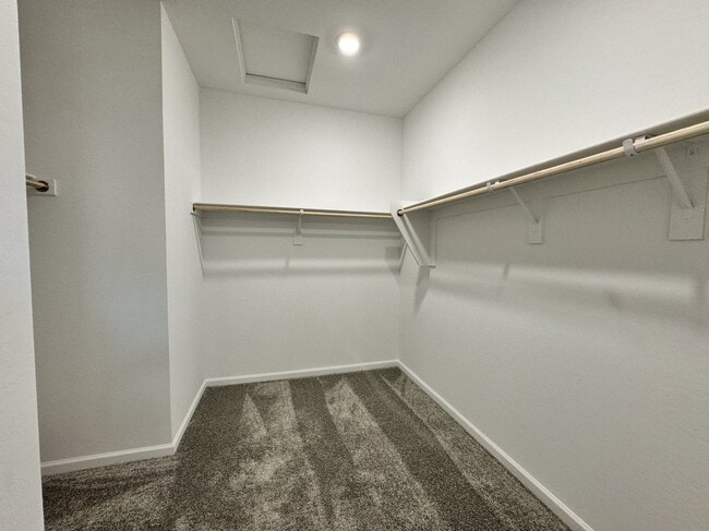 Building Photo - 35300 La Paz St