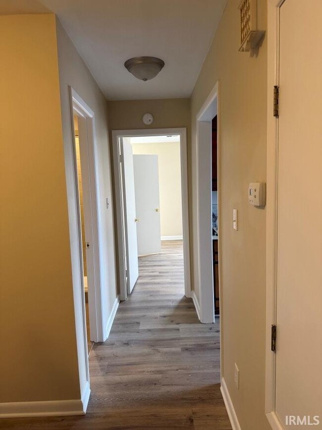 Building Photo - 223 E Winslow Rd