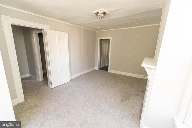 Building Photo - 824 Park Ln