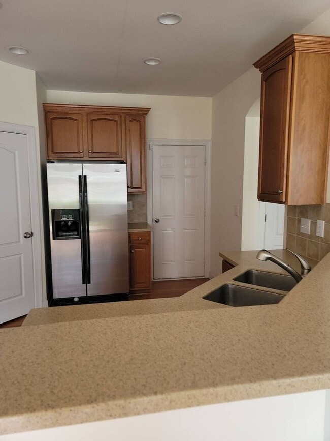 Building Photo - Nice Townhome off Providence Rd/485 South