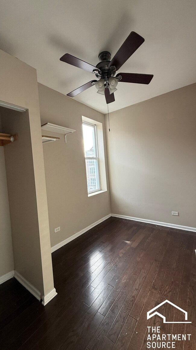 Building Photo - 1919 S Racine Ave