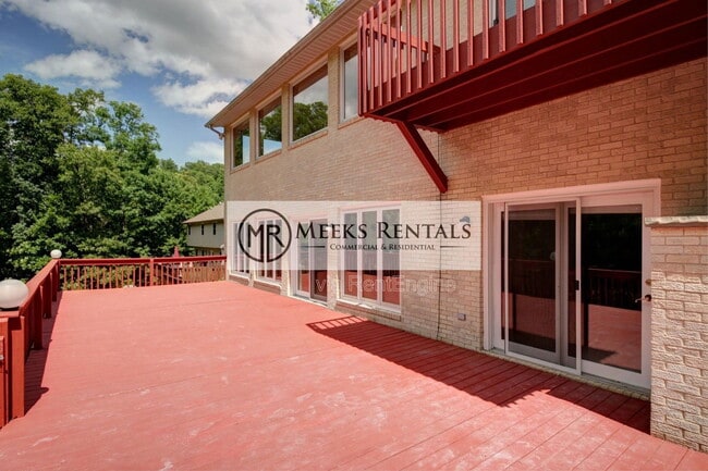 Building Photo - 30 Bridlewood Rd